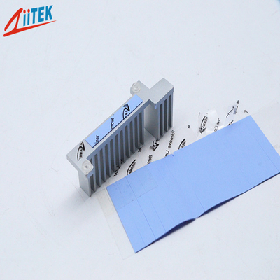 Tấm silicon 2.5mmT 3.2W/M-K Cách ly điện cho ống dẫn nhiệt siêu nhỏ