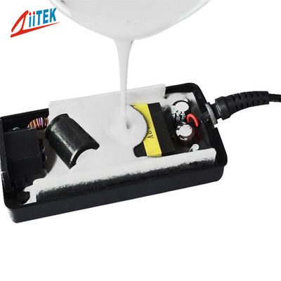 Màu trắng hai hợp chất 2.8W / m-K kết hợp dẫn nhiệt cho LED và Power Drive Potting