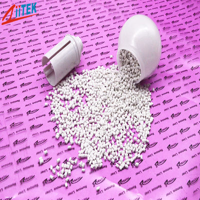 Nhựa dẫn nhiệt nylon hiệu suất cao trọng lượng thấp cho nhà LED