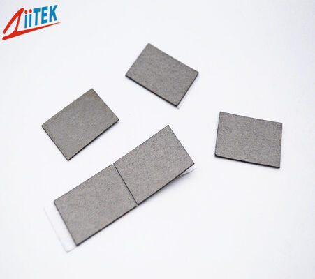 Tổn thất từ ​​tính cao 1,5W/m・K Độ dẫn nhiệt Vật liệu hấp thụ dẫn nhiệt được sử dụng trong các giải pháp che chắn EMI và điện tử ô tô