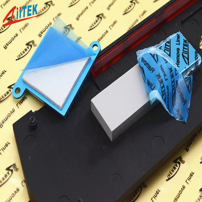 Tấm tản nhiệt silicon chứa đầy gốm màu trắng xám cho bộ xử lý AI Máy chủ AI