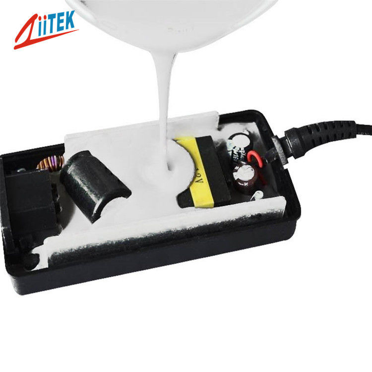 Màu trắng hai hợp chất 2.8W / m-K kết hợp dẫn nhiệt cho LED và Power Drive Potting