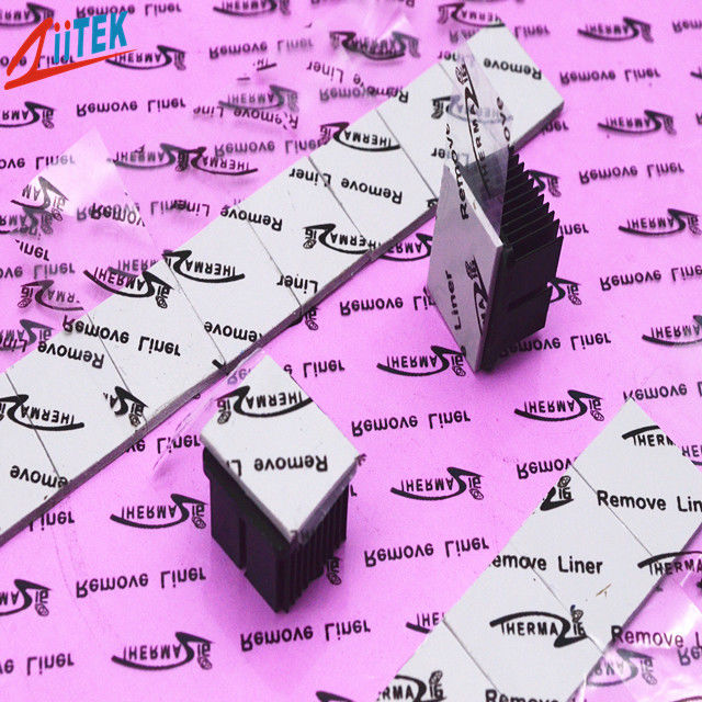 Xếp hạng ngọn lửa 94 V0 1,5W/MK Khoảng cách nhiệt 0,25-5,0mmT cho ổ lưu trữ dung lượng lớn tốc độ cao